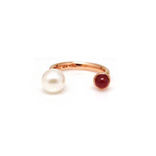Load image into Gallery viewer, DAMIAN1 PEARL STONE RING
