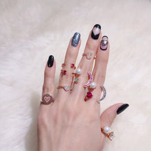 Load image into Gallery viewer, HEART PEARL SMILE PAVE RING