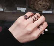 Load image into Gallery viewer, LOVE PAVE SETTING RING