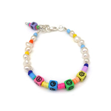 Load image into Gallery viewer, LOTTIE MULTI-CUBE FRESHWATER PEARL BEADED BRACELET