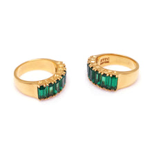 Load image into Gallery viewer, FOREVER BAGUETTE STONE RING
