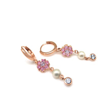 Load image into Gallery viewer, RICCO2 FLOWER PEARL DANGLE EARRING