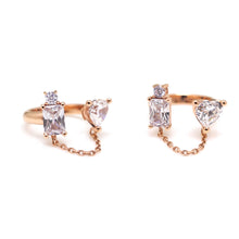 Load image into Gallery viewer, BELLE SQ HEART CHAIN RING