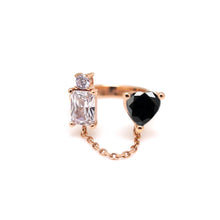 Load image into Gallery viewer, BELLE SQ HEART CHAIN RING