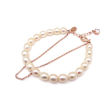 Load image into Gallery viewer, PHOEBE PEARL CHAIN BRACELET