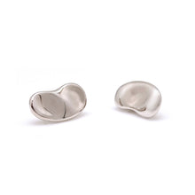 Load image into Gallery viewer, CLOUD STUD EARRING