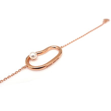 Load image into Gallery viewer, SMALL HOCKNEY POOL ABSTRACT CHAIN BRACELET