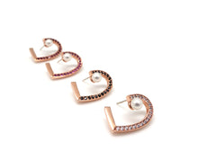 Load image into Gallery viewer, AMOUR CUT OUT PAVE HEART EARRING