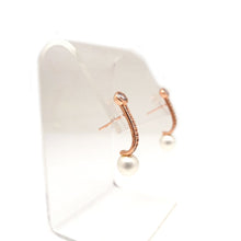 Load image into Gallery viewer, PIPER 1 PAVE PEARL EARRING