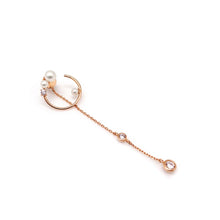 Load image into Gallery viewer, SMALL ALMA1 HOOP PEARL CHAIN EARRING