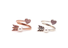 Load image into Gallery viewer, ELLEY2 PAVED HEART ARROW TWIST RING