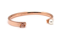 Load image into Gallery viewer, XO PAVE OPEN BANGLE