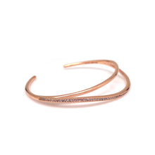 Load image into Gallery viewer, GUILD WAVE PAVED OPEN BANGLE