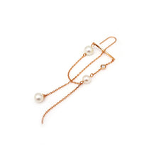 Load image into Gallery viewer, CECILLIA MOBILE CHAIN PEARL EARRING