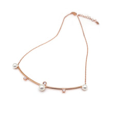 Load image into Gallery viewer, ROCHAS PEARL STONE ARCH NECKLACE