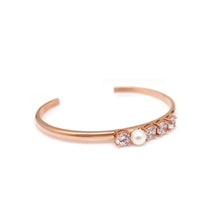 Load image into Gallery viewer, COCO PEARL STONE OPEN BANGLE
