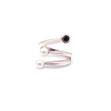 Load image into Gallery viewer, CLO PEARL STONE KNUCKLE/PINKY RING