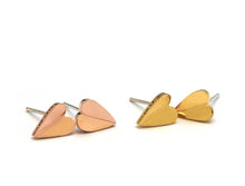 Load image into Gallery viewer, ELLEY HEART PLAIN STUD EARRING