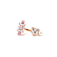 Load image into Gallery viewer, ADETTE SQ HEART RING