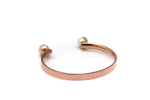 Load image into Gallery viewer, POMPOM DUO PEARL OPEN BANGLE

