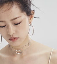 Load image into Gallery viewer, HOCKNEY POOL ABSTRACT EARRING & GABI OVAL HOOP EARRING