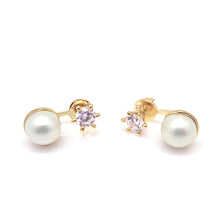 Load image into Gallery viewer, POMPOM CROWN J EARRINGS