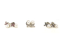 Load image into Gallery viewer, XO PAVE STUD EARRINGS
