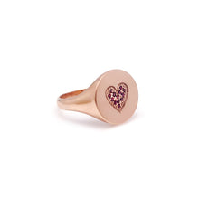 Load image into Gallery viewer, ZEMMA HEART SIGNET PINKY RING