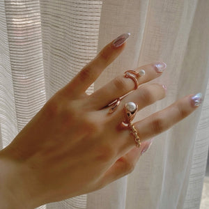 LE LYS PEARL RING