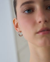 Load image into Gallery viewer, LE LIEN TRIO LINKED PAVE EARRING
