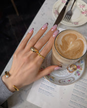 Load image into Gallery viewer, BIG SPRINKLED DONUT RING
