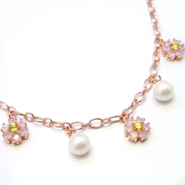 EVELINA MULTI-FLOWER LINK CHAIN NECKLACE