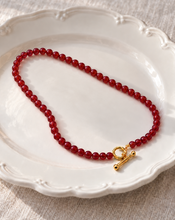 Load image into Gallery viewer, SAVINA 3 CARNELIAN BEADED NECKLACE
