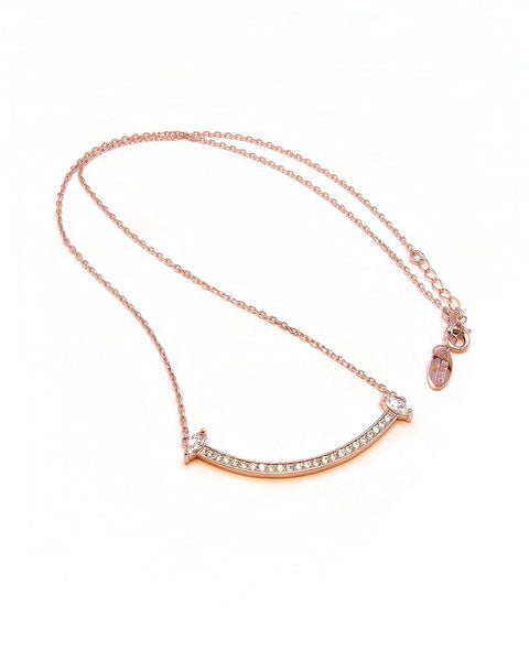 PETAL SMILE PAVE NECKLACE