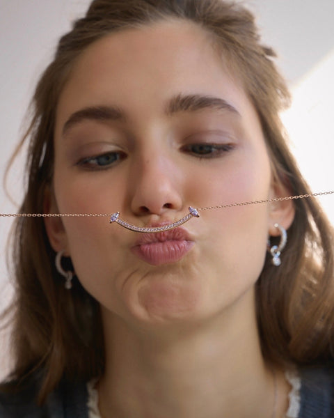 PETAL SMILE PAVE NECKLACE