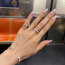 Load image into Gallery viewer, NOORE 1 PEARL RHINESTONE PAVE RING
