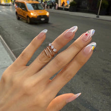 Load image into Gallery viewer, NOORE 2 RHINESTONE PINKY RING
