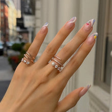 Load image into Gallery viewer, NOORE 2 RHINESTONE PINKY RING
