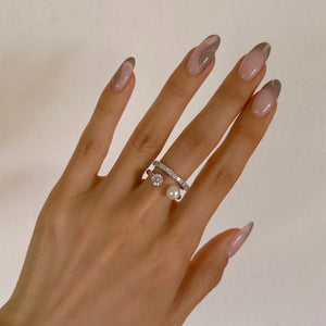 VITTO PEARL STONE PAVED RING