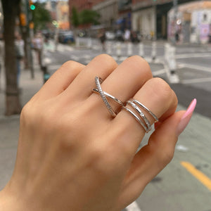 TRIO TWIST STONE SETTING RING