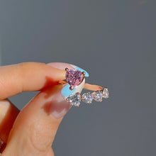Load image into Gallery viewer, MANON HEART RHINESTONE RING
