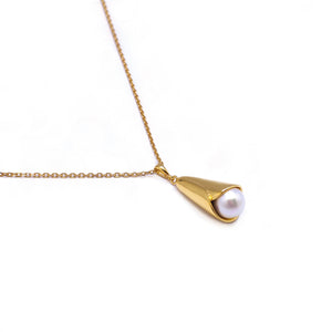 LE LYS PEARL CHAIN NECKLACE