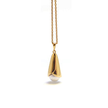 Load image into Gallery viewer, LE LYS PEARL CHAIN NECKLACE
