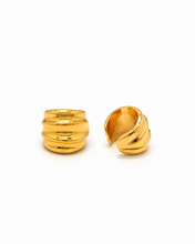Load image into Gallery viewer, PENELOPE DRAPE EAR CUFF
