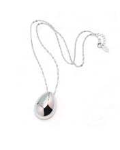 Load image into Gallery viewer, INGRID ORB CHAIN NECKLACE
