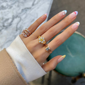 LOVE PAVED SCRIPT PINKY RING