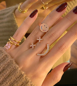 XX SMILE PAVE SETTING RING