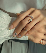 Load image into Gallery viewer, MADEMOISELLE 2 PEARL PAVED RING
