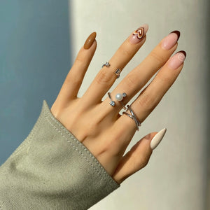 ELODY RECTANGLE KNUCKLE RING