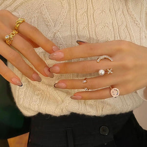 XO PEARL SMILE PAVE RING